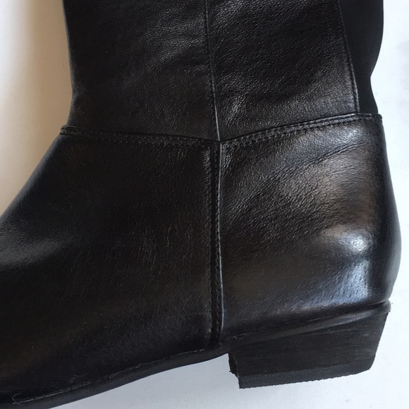 Like New Steve Madden Leather Boots - Picture 4 of 8